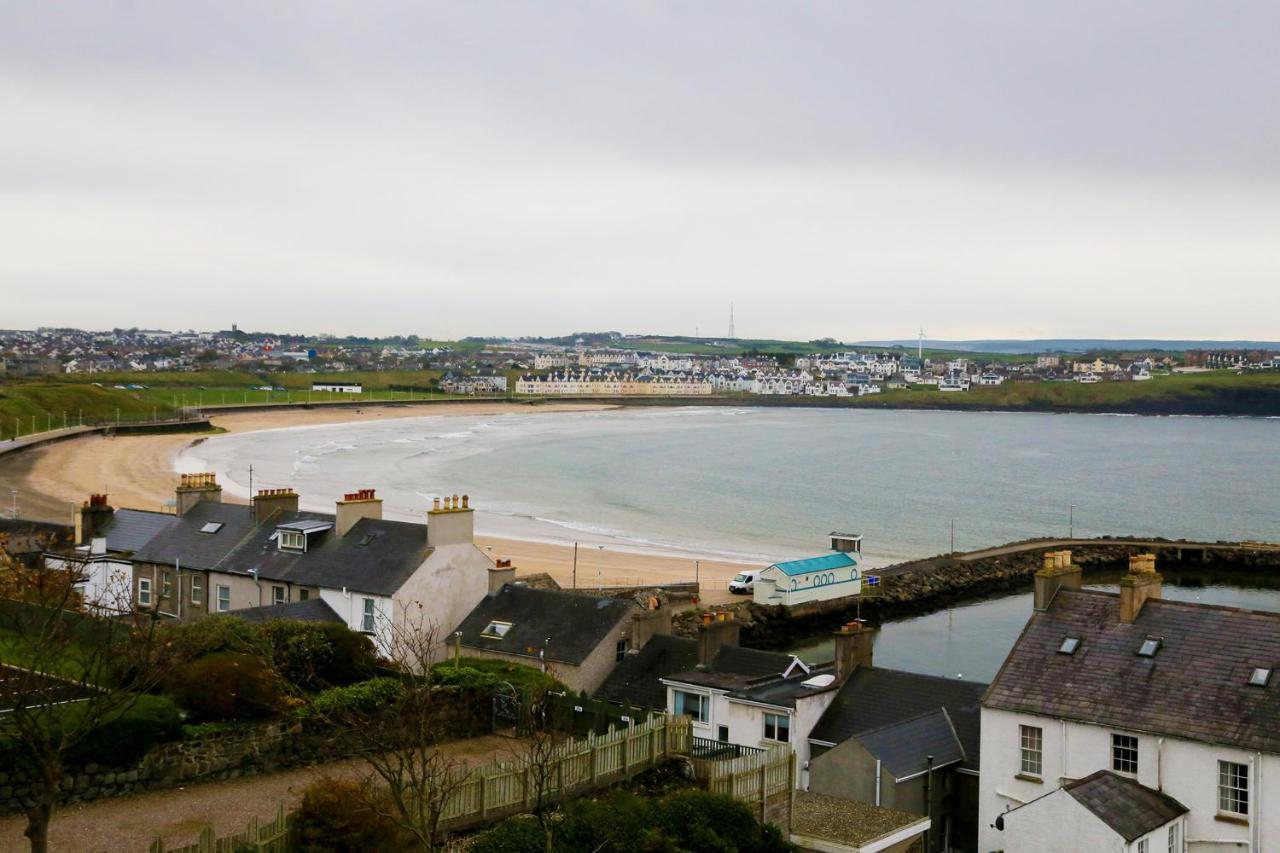 Avarest House Bed And Breakfast Portrush Exterior photo